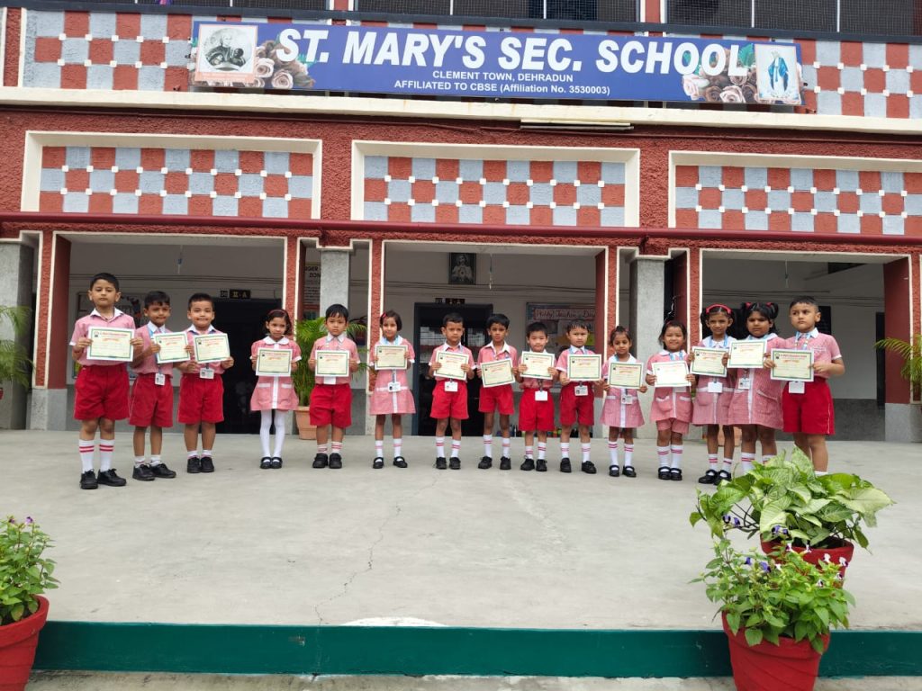 Hindi Elocution Pre-primary Certificates Winners