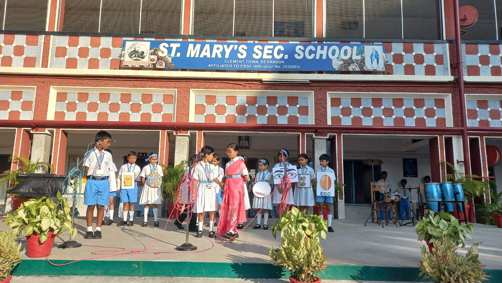 Awareness act against ‘Junk food’ performed by students of Class III